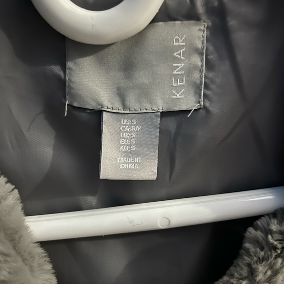 Faux fur gray coat jacket Kenar brand new Faux fur vest - Picture 4 of 4